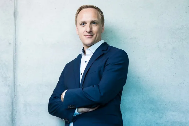 Dr. J&uuml;rgen M&uuml;ller