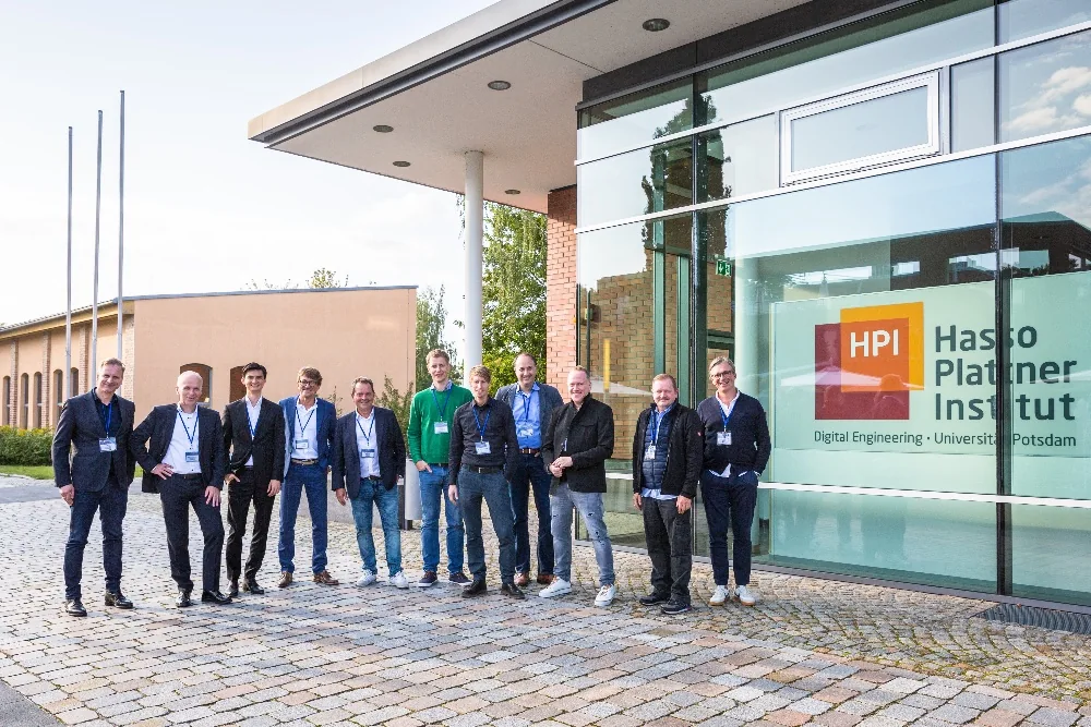 Automotive Speakers at HPI