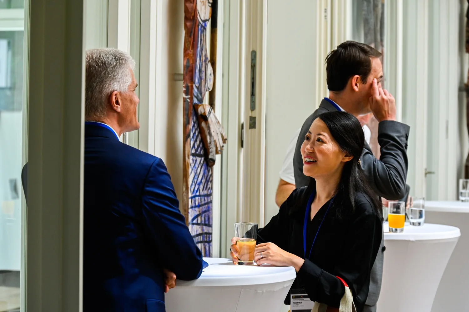 Fachliche Diskussionen in der GDT Villa