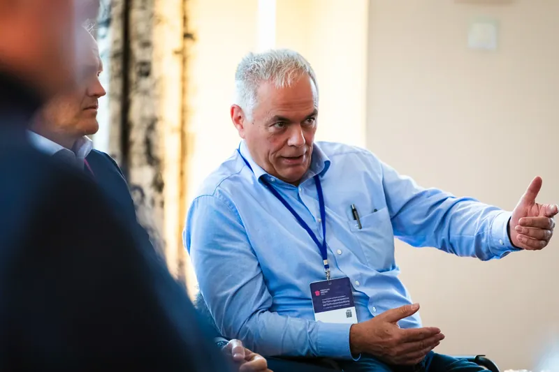 Christof Schmidt contributing to the open discussion
