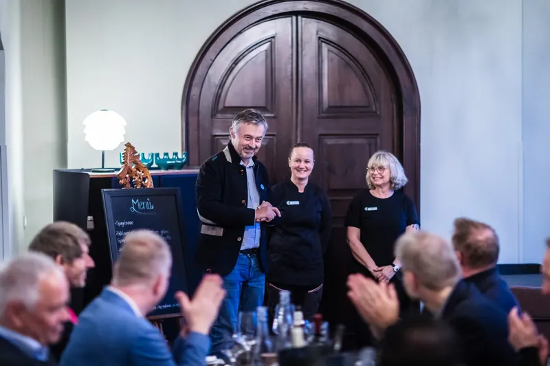 Castle manager Vincent Guiot and his team welcoming the guests