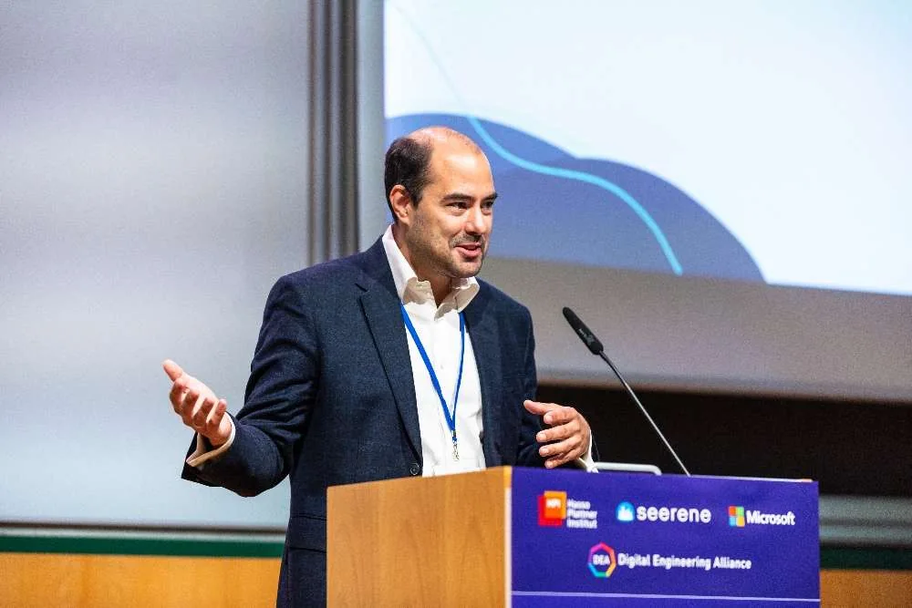 Dr. Marc Pfeiffer, Microsoft