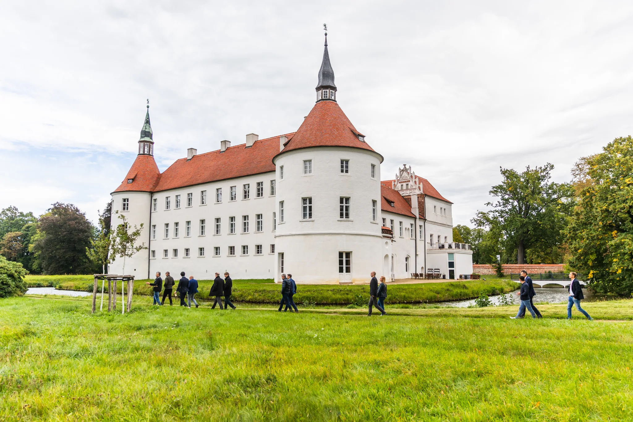 Am Burggraben von Schloss Fürstlich Drehna