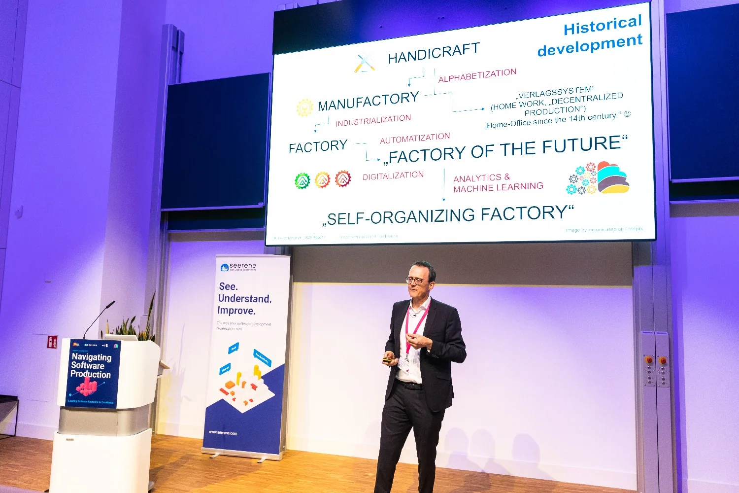 Prof. Dr. Hermann Sikora sharing deep insights at the Hasso Plattner Institute