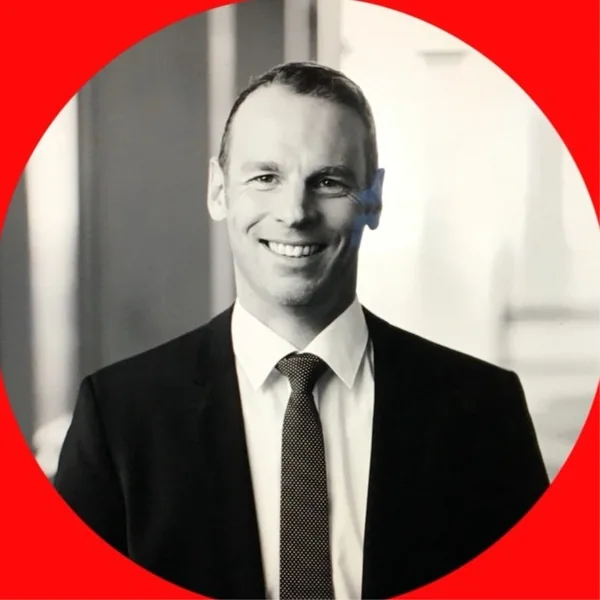 Dr. Dirk Linzmeier
