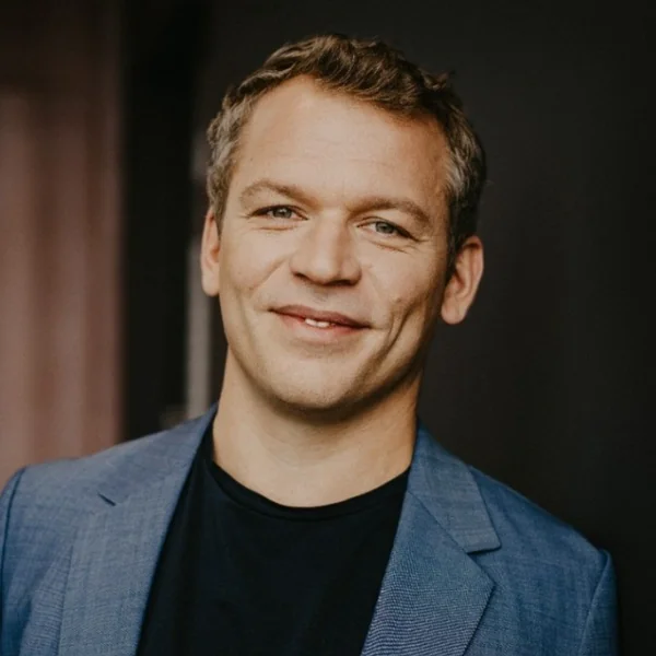 Dr. Philipp Herzig