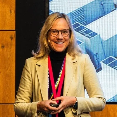 Dr. Inga von Bibra