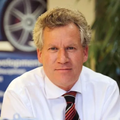 Dr. Jost Bernasch